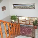 Hotel River